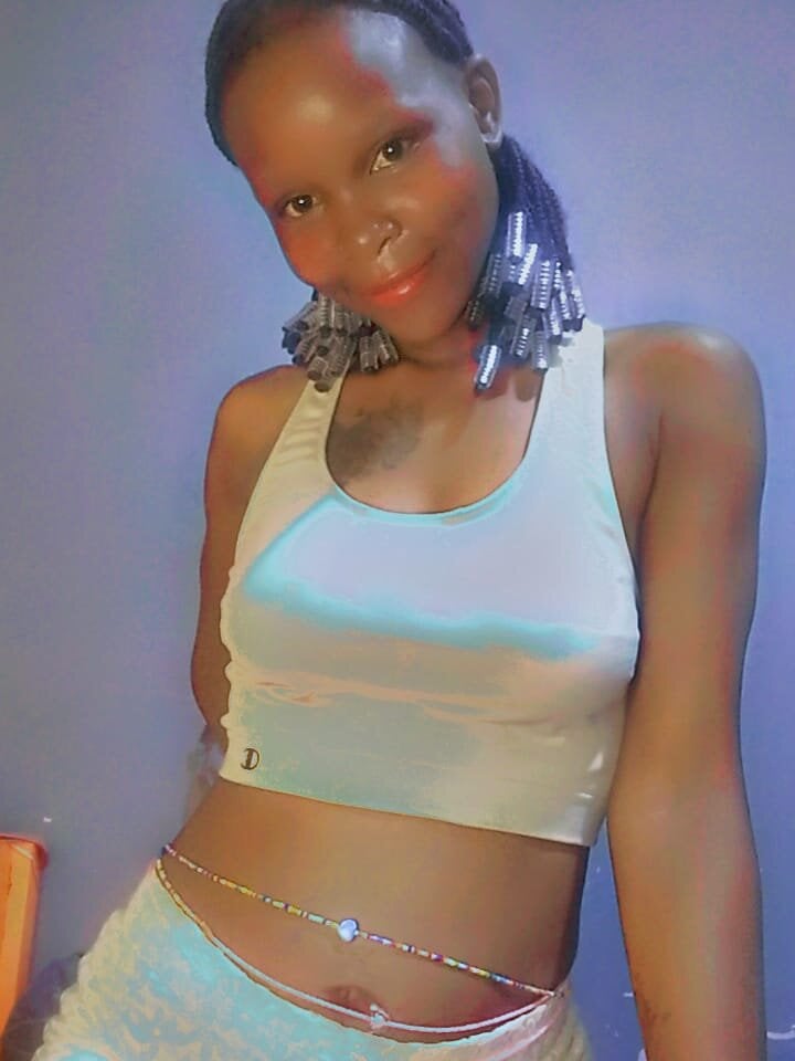 Sexy_petite_ebony Chatroom