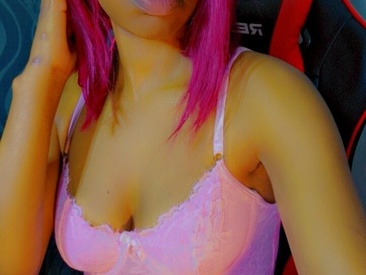 sexynaughty-girl