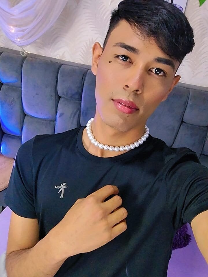 Sexynicohotxxx_ Chatroom