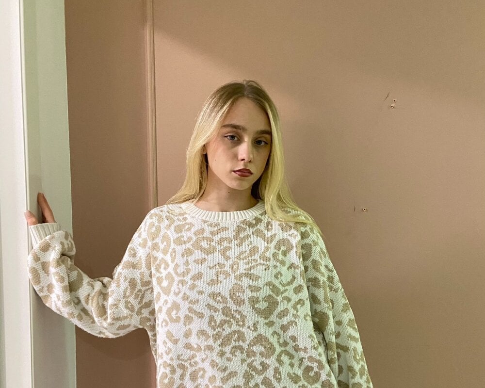 SharleneTaymon Chatroom