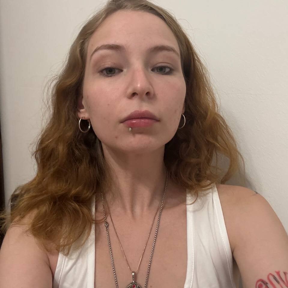 SheenaArntson Chatroom