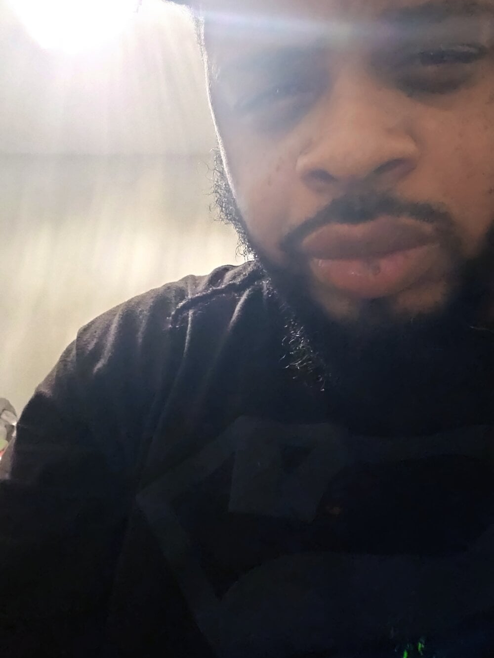 Shelovemybelly Chatroom