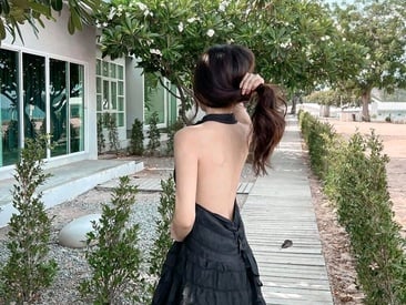 shiny-babe