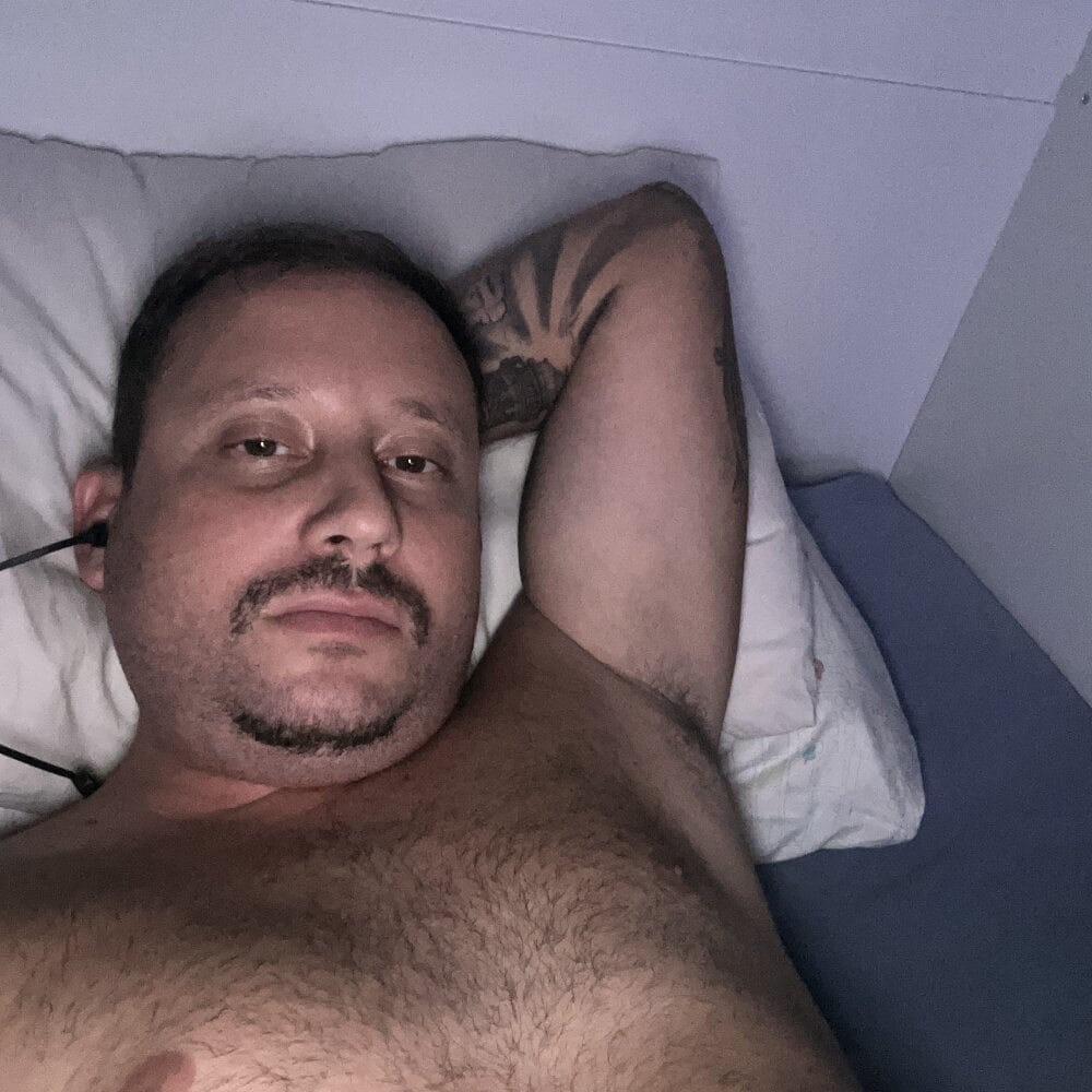 ShuntingStickler Chatroom