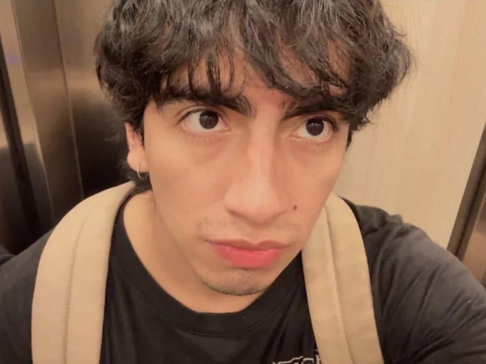 Shy_Mateo Chatroom