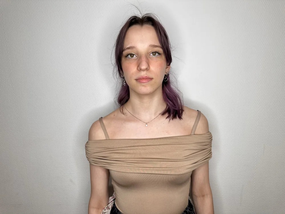 SierraDeliso Chatroom
