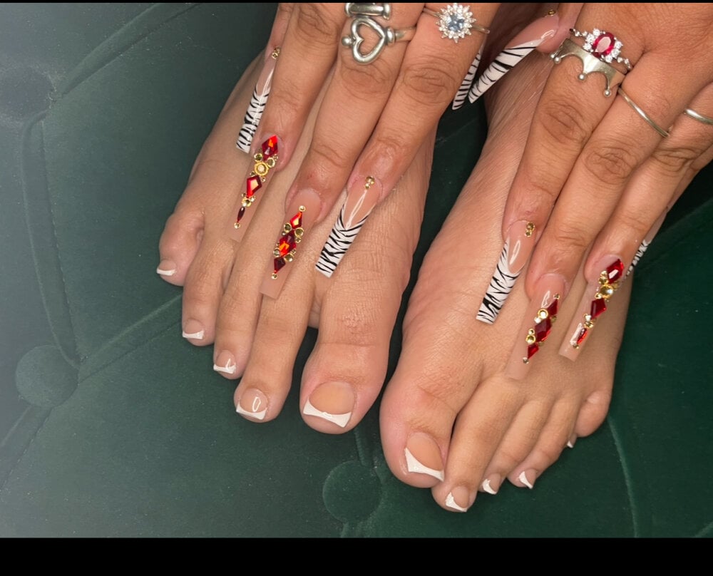 SilkSoleBunnie Chatroom