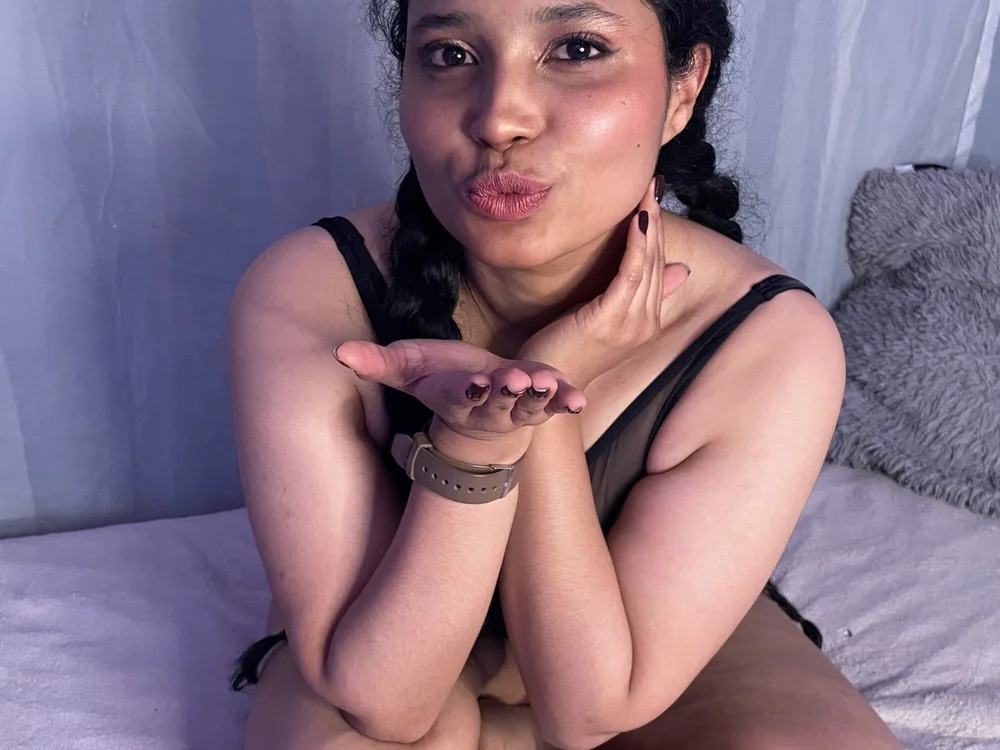 Silvana_lorc Chatroom