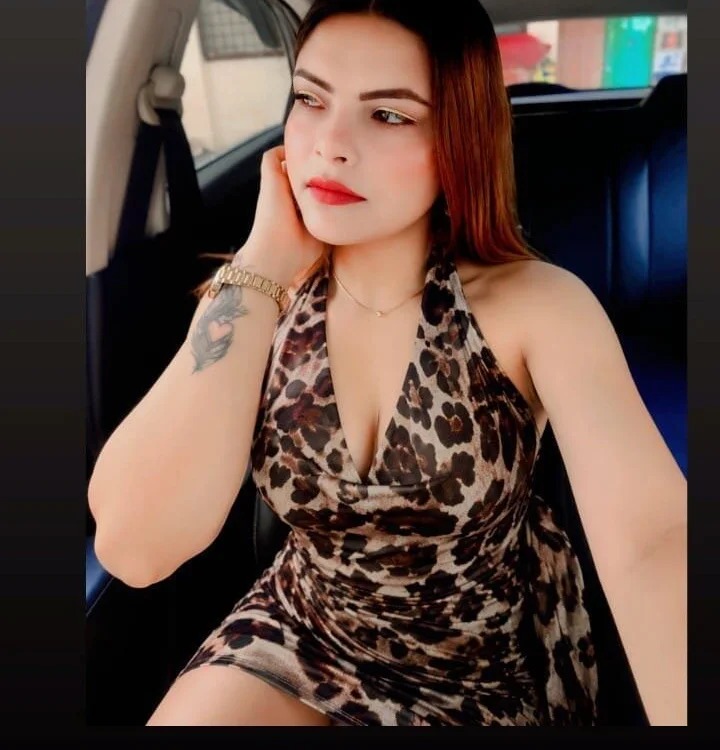 Simani_hot Chatroom