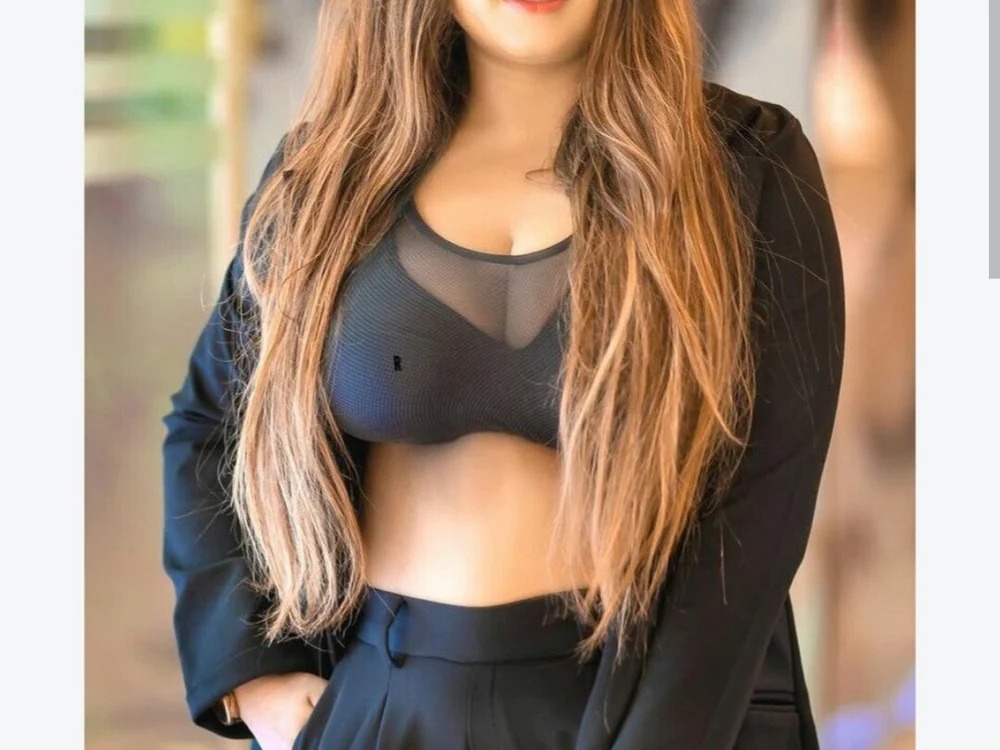 Simaran_Raj Chatroom