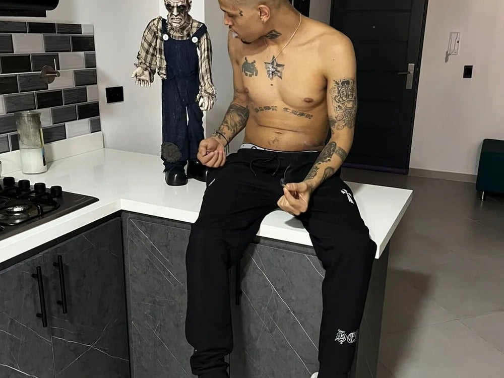 SirRay99 Chatroom