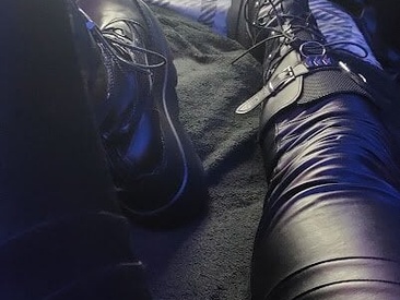 sissy-bottom