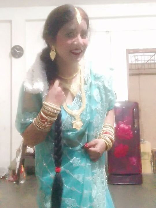 Skinny-indian Chatroom