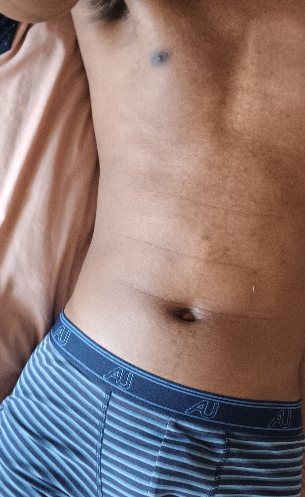 SkinnyGuyAverageDick Chatroom