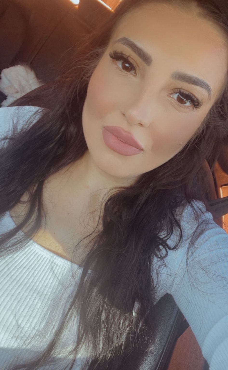 SkinnyJennifer Chatroom