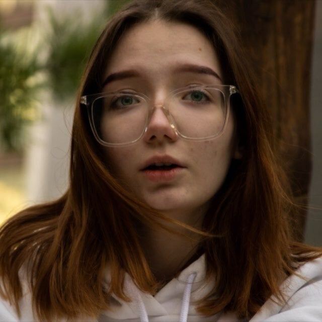 SkinnySunshinexxx Chatroom