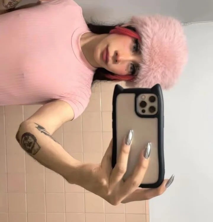 Skinny_Rosse Chatroom
