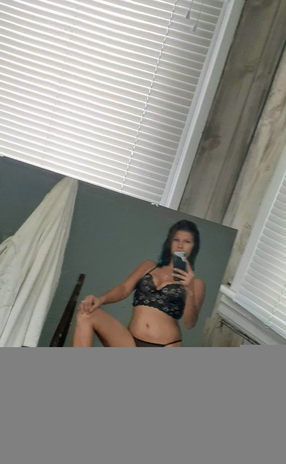 Skullmilf25 Webcam Profile Picture Skullmilf25 Chatroom