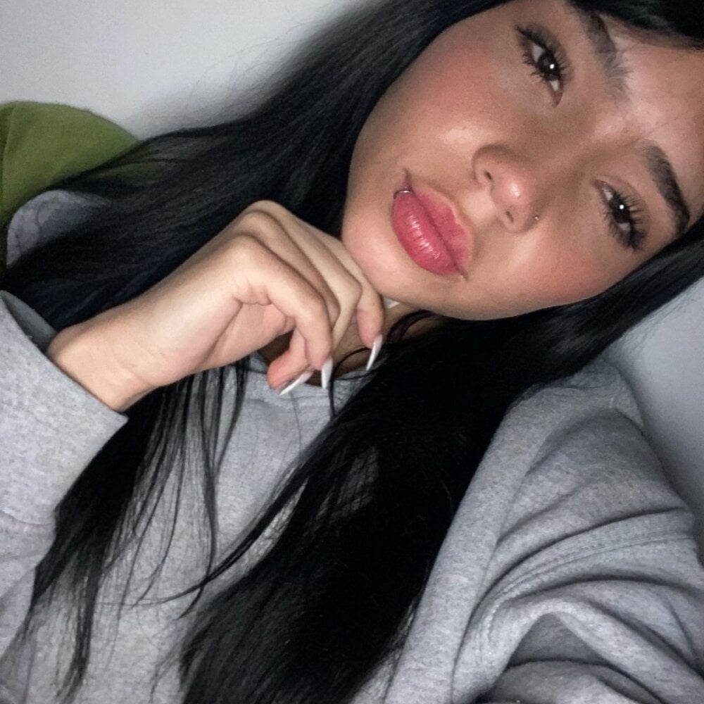 Sky_sweet_a Chatroom