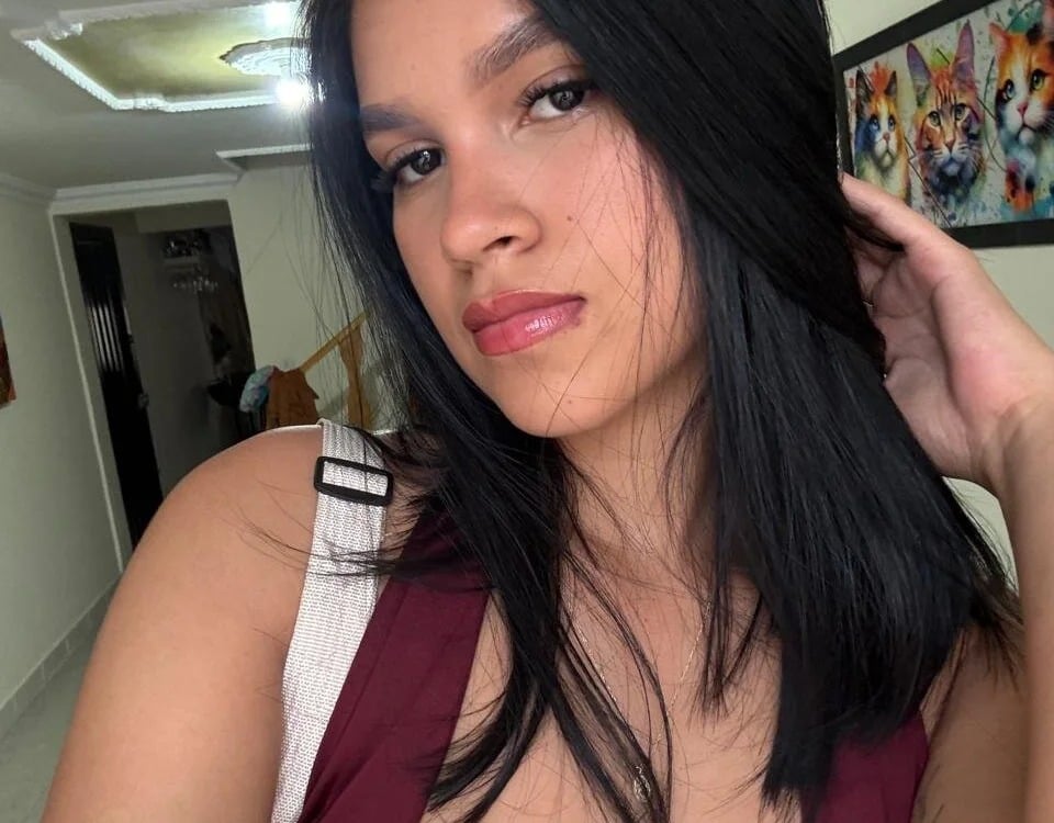 SkyeRose4 Chatroom
