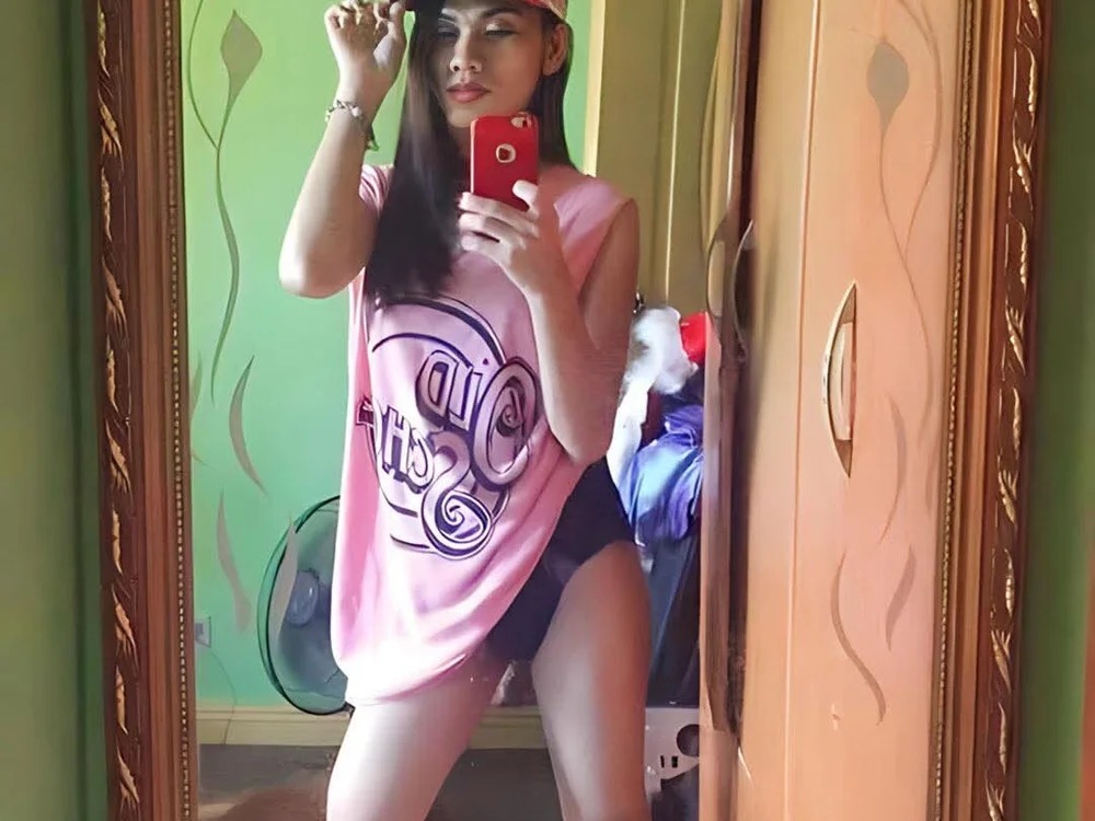 Snaky_queenxx Chatroom