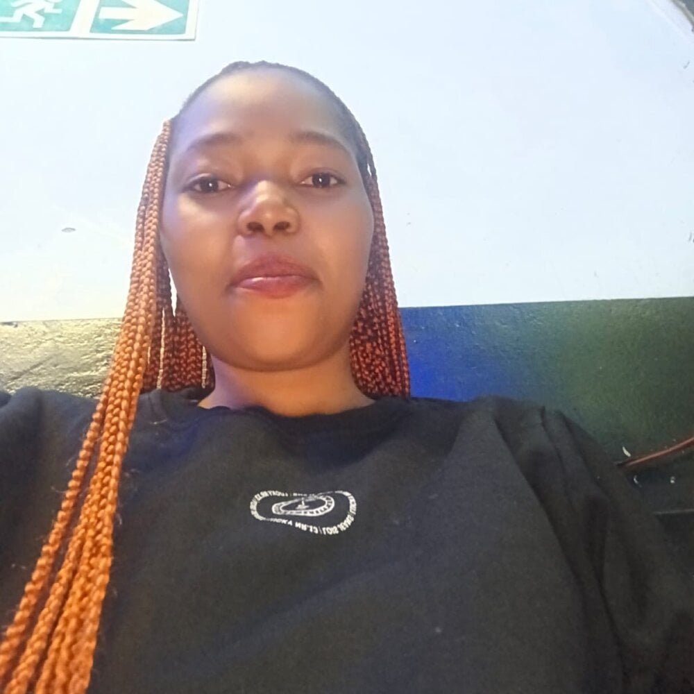 SnowWhiteAss Chatroom