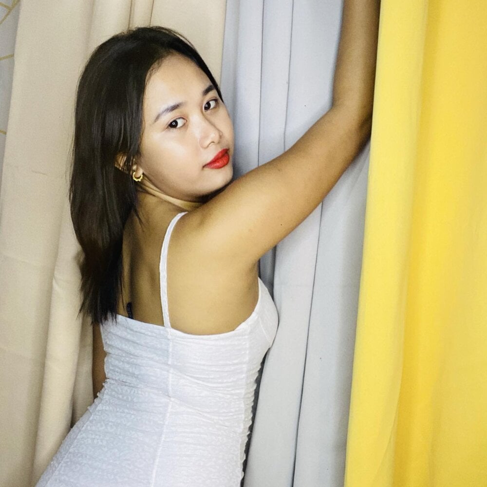 SoCreamyPussy4u Chatroom