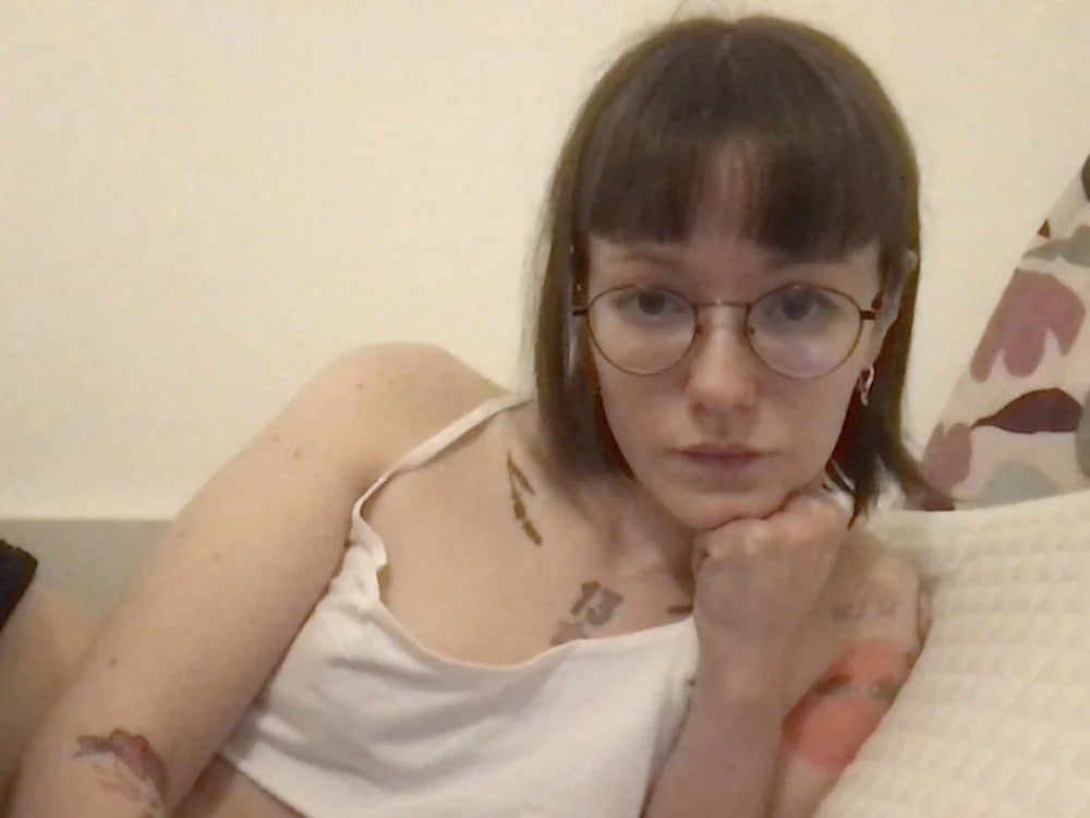 SoCuteSoSmall Chatroom