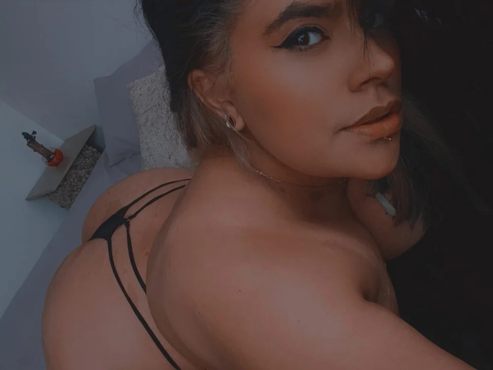 Sofi_cortes Chatroom