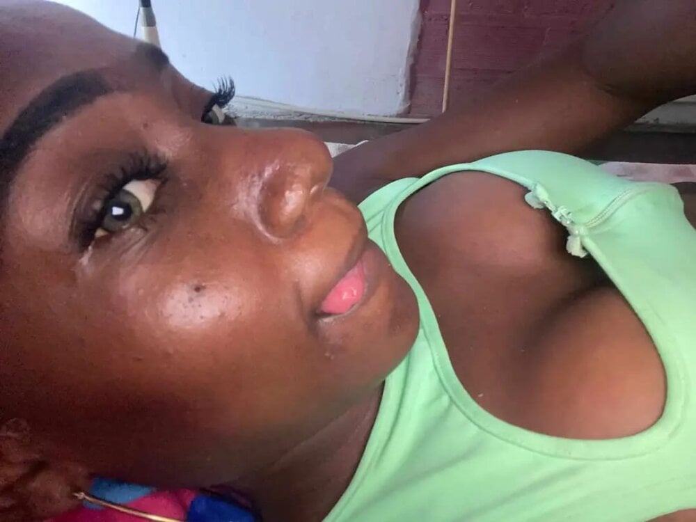 SofiaHurtadoXXX Chatroom