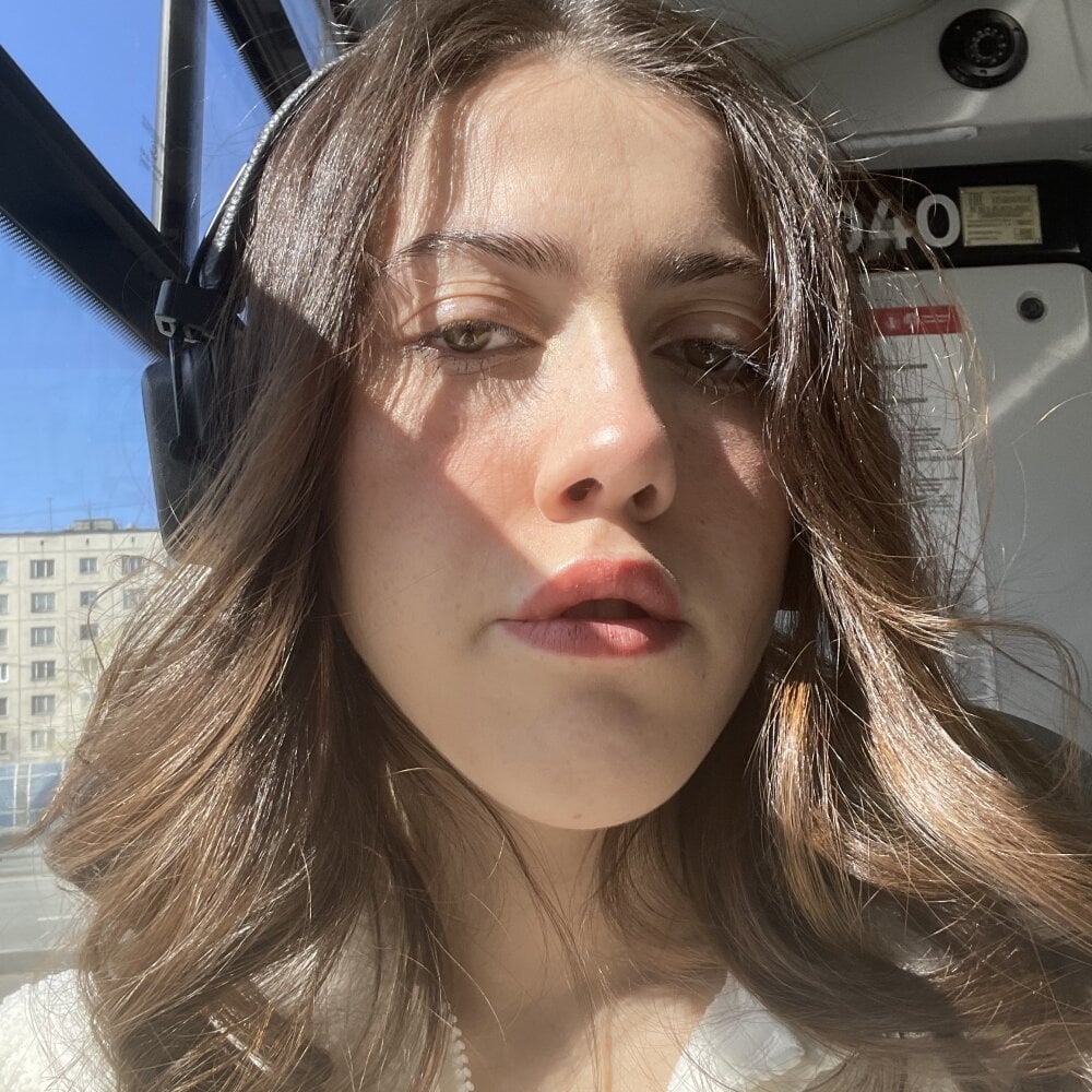 Sofiacherrr Chatroom