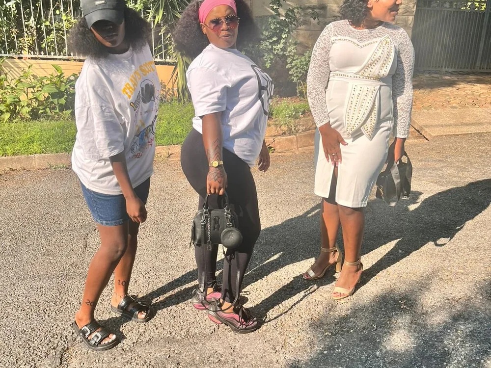 Spicey-Cheeks Chatroom