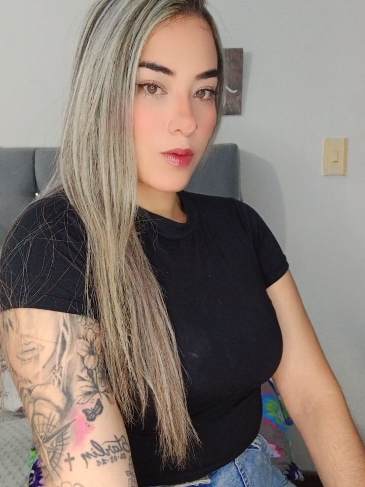 Srta-Melina Chatroom