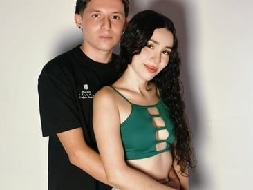 ssexcouplee's Live Webcam ssexcouplee