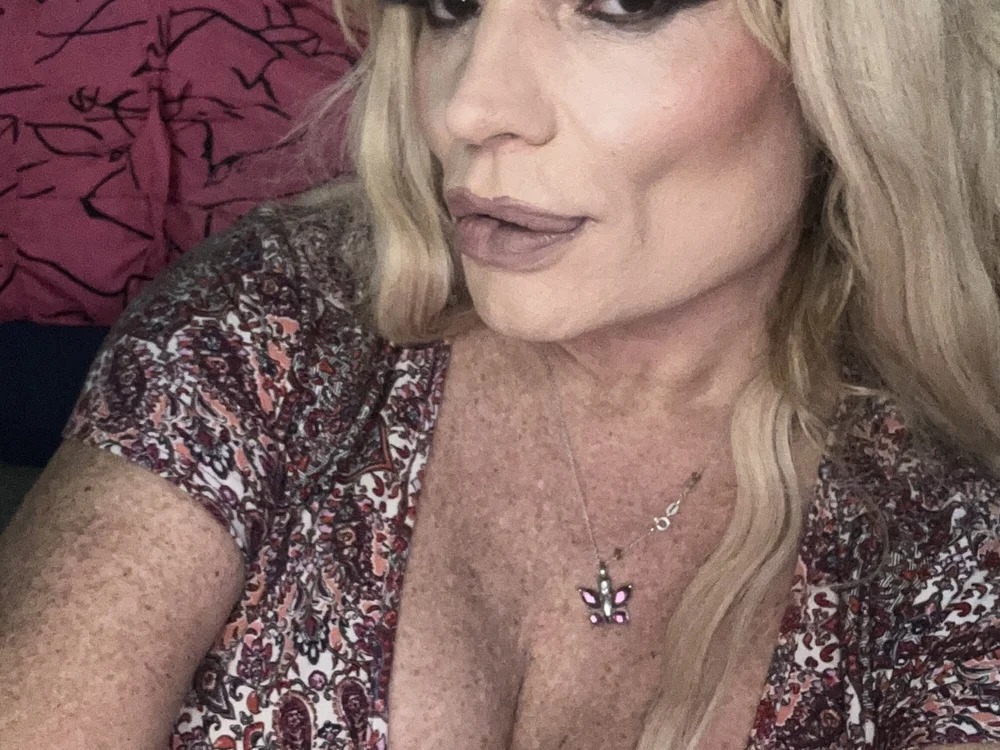 StarinThecloudz Chatroom