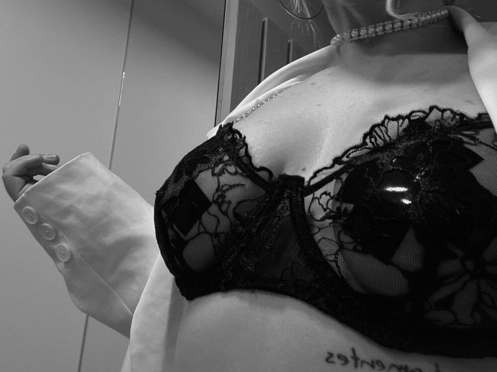 Stasia_couple Chatroom