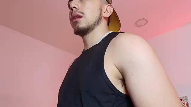 Stefan_Knox Chatroom