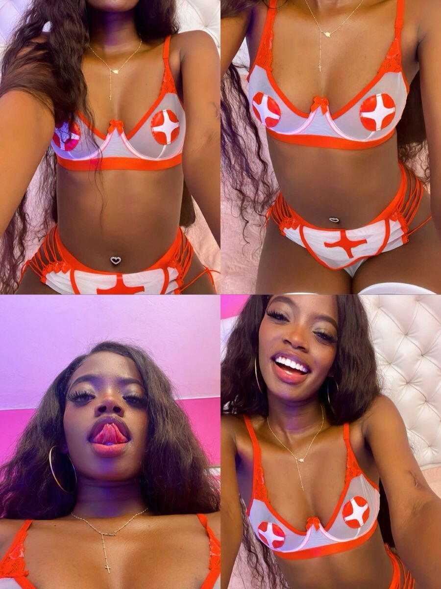 Stefannyevans_ Chatroom