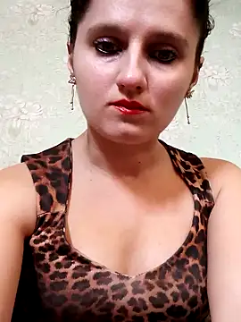 Strawberry_aiss Chatroom