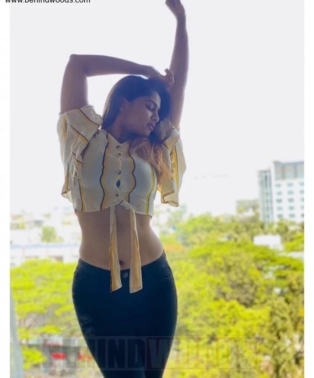 Student_Riya Chatroom
