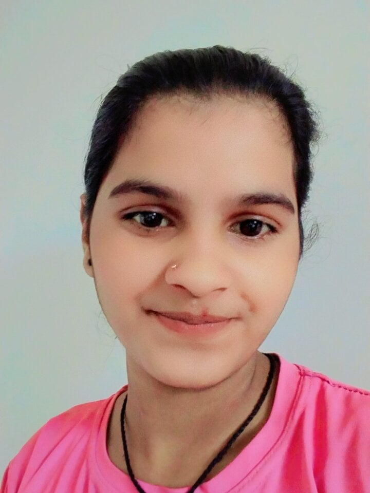 Student_girl2 Chatroom