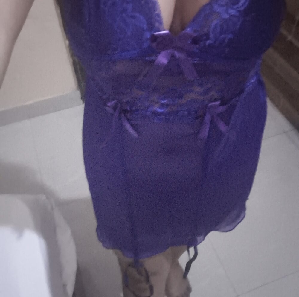 SubmissiveKaur Chatroom