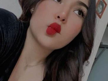 sultana-lamar98's Live Webcam sultana-lamar98