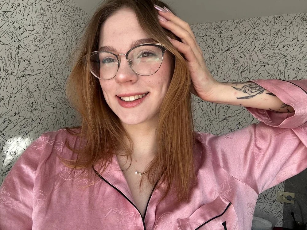 Susan_Sarand Chatroom