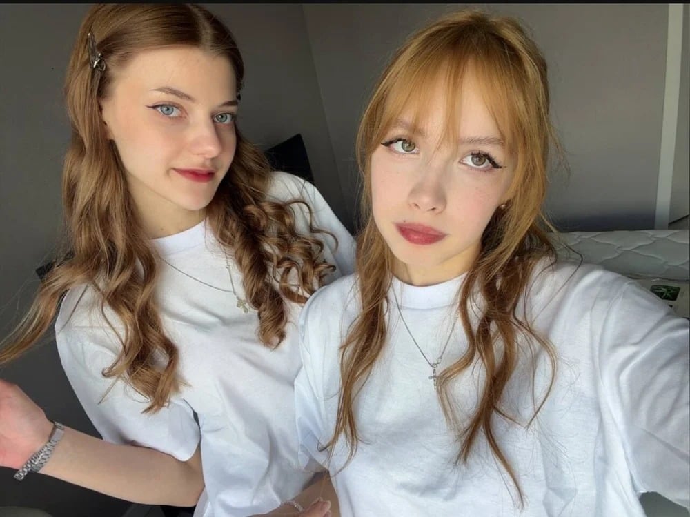 SuzanBobson Chatroom