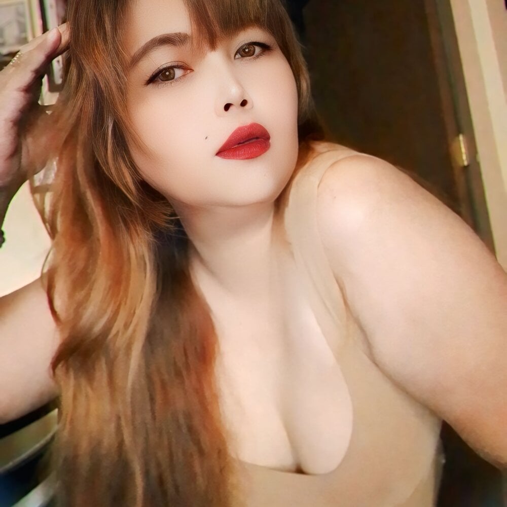 Suzzienne Chatroom