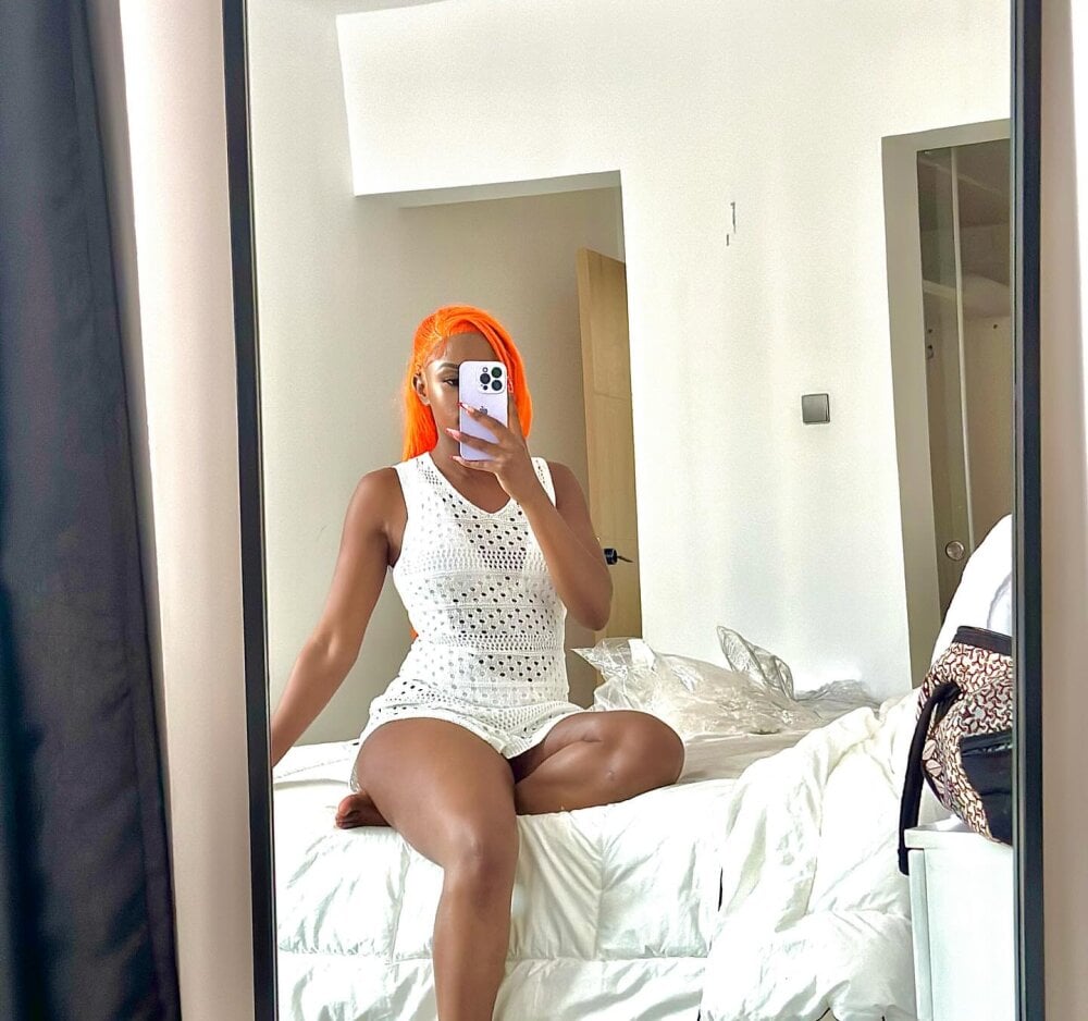 Sweet-Berry_ Chatroom