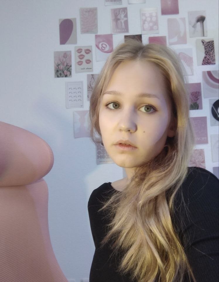 SweetCutie19 Chatroom
