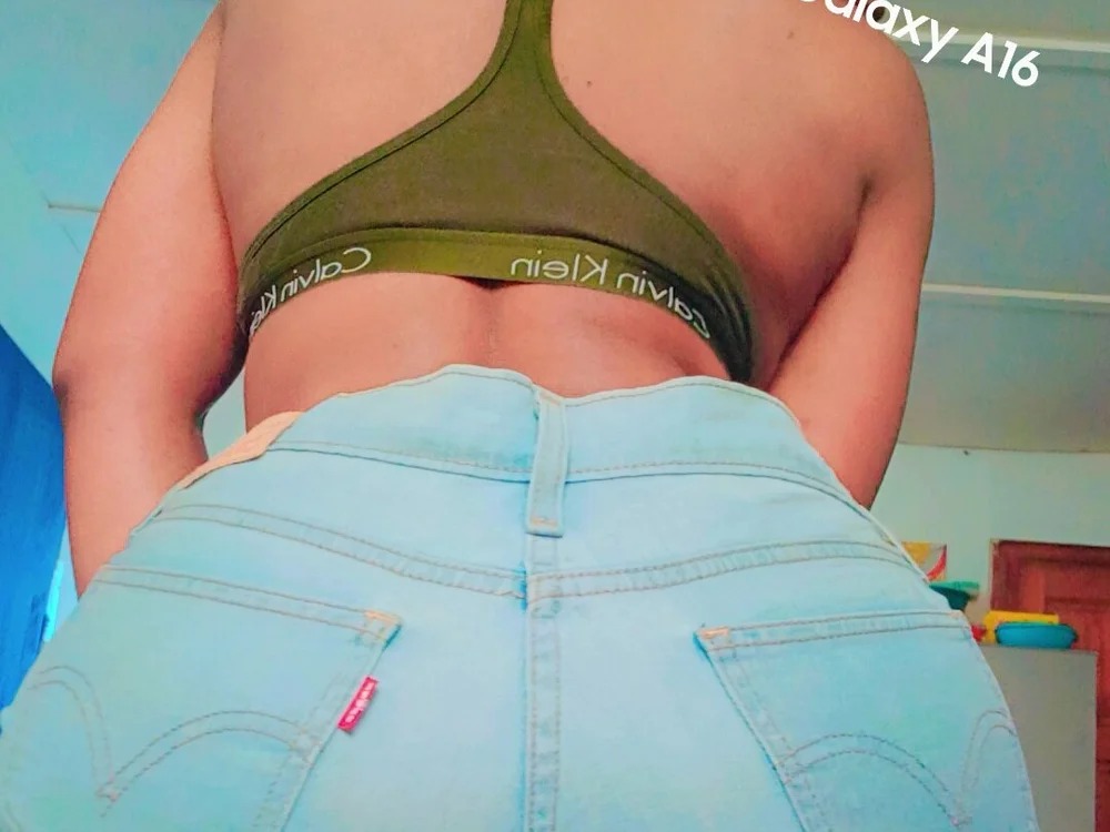 SweetHunDivaX_ Chatroom
