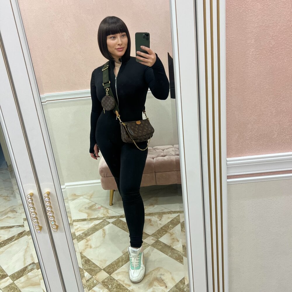 SweetKrysty Chatroom